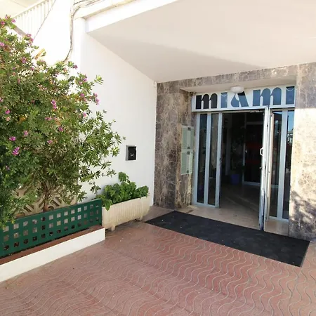 Apartment Basic Comfort Miami 7º 0111 *